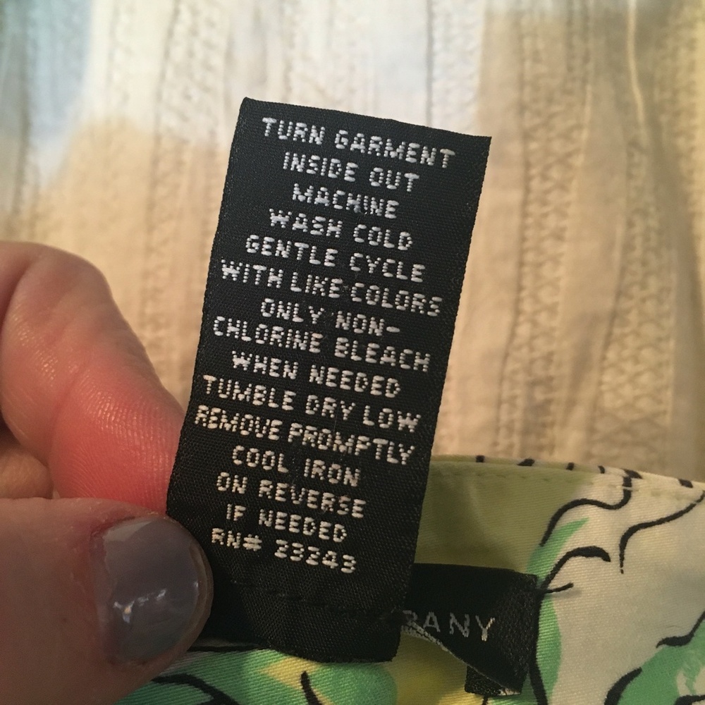 3/$15 New York & Company Floral Skirt / Size 12 - Picture 5 of 6